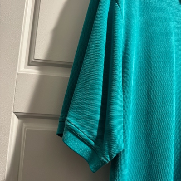 Tommy Bahama Men’s Polo Shirt – Medium – Barely Used - Blue - Picture 5 of 6